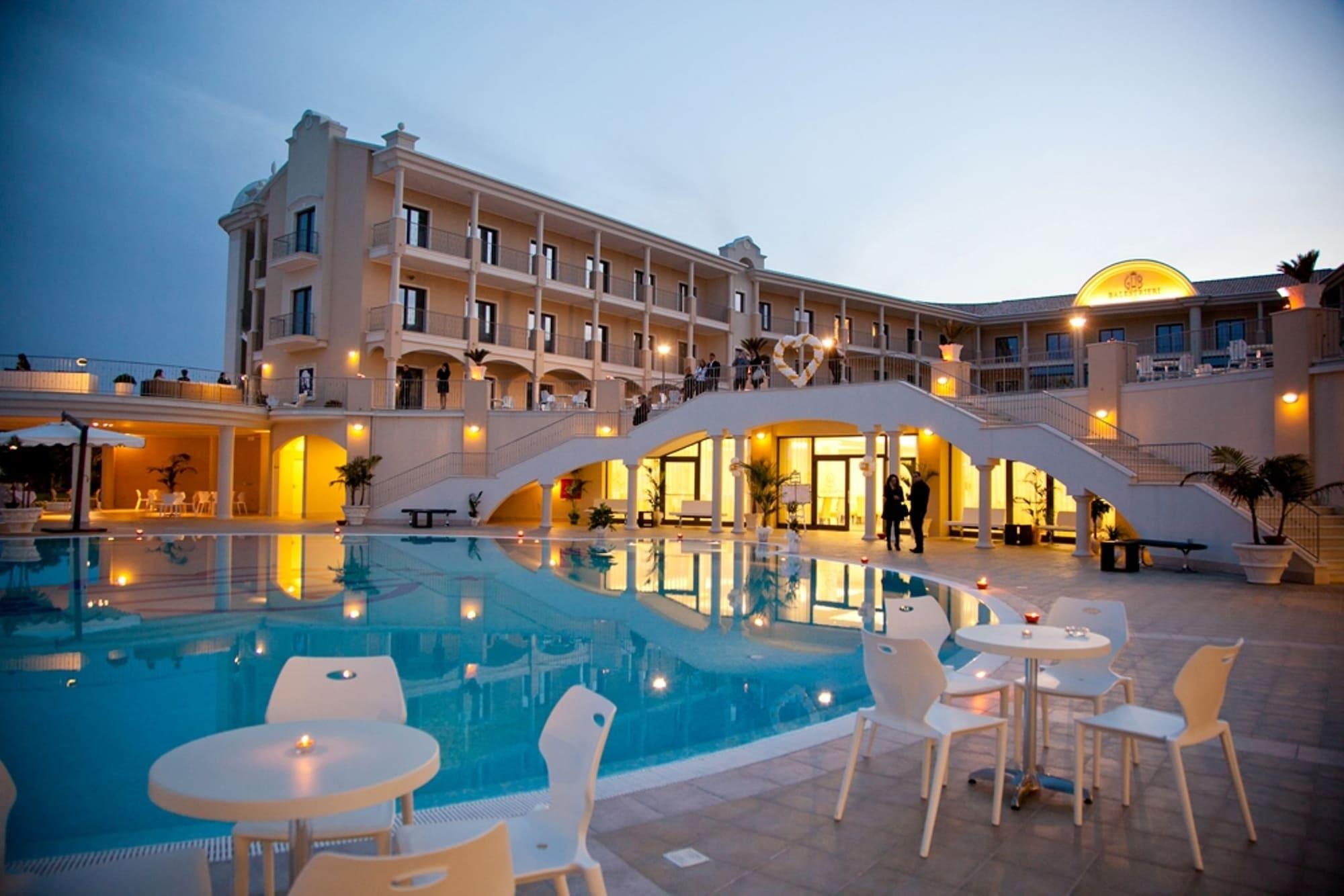 Grand Hotel Balestrieri 토레 멜리사 외부 사진