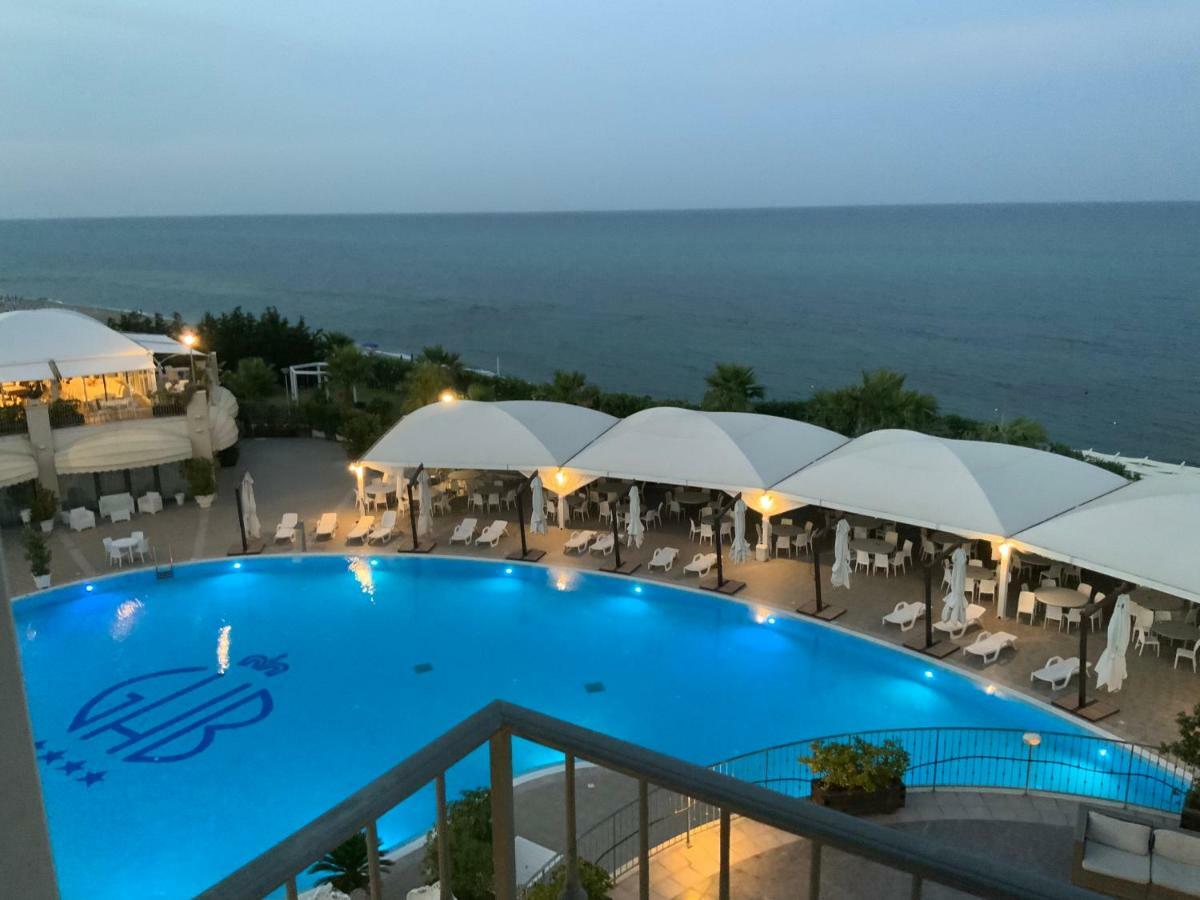 Grand Hotel Balestrieri 토레 멜리사 외부 사진