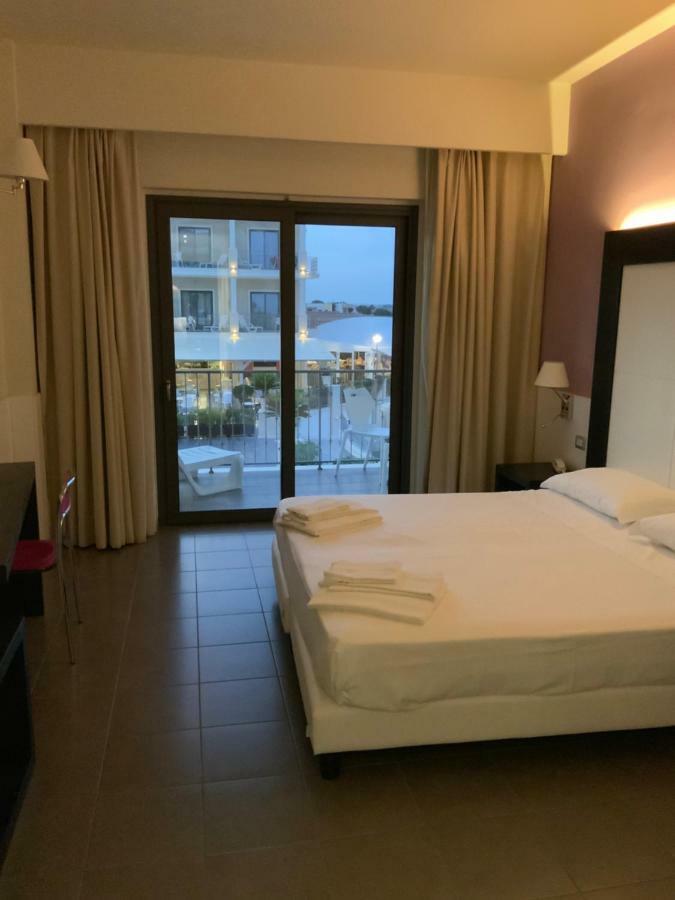 Grand Hotel Balestrieri 토레 멜리사 외부 사진