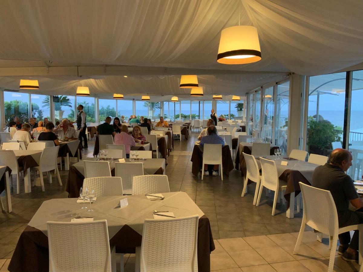 Grand Hotel Balestrieri 토레 멜리사 외부 사진