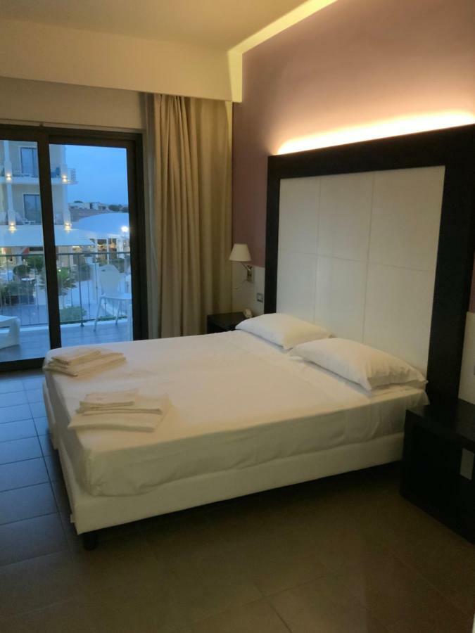 Grand Hotel Balestrieri 토레 멜리사 외부 사진